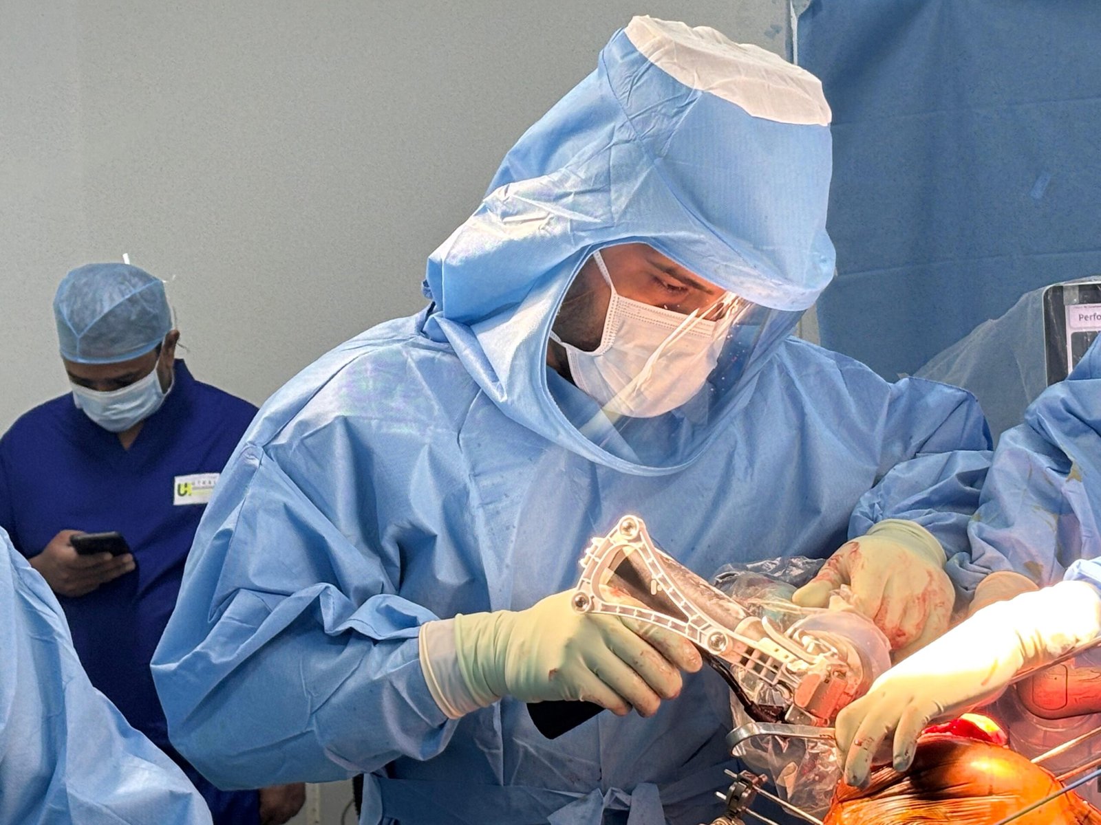 a6c93d71-4850-4764-a240-16c2fe1b0aea